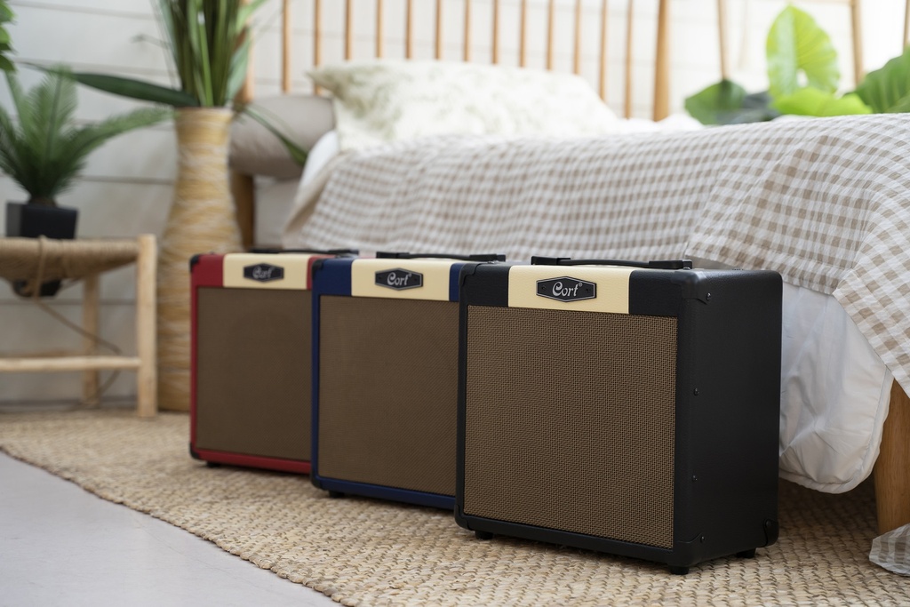 AMPLI GUITARE CORT 15W