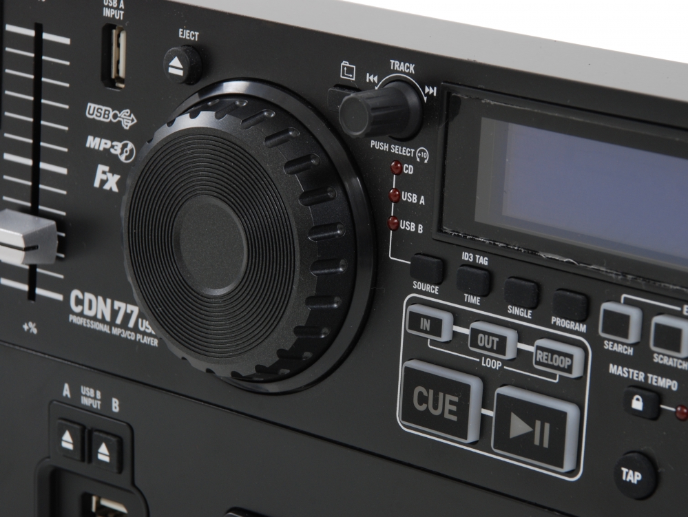 NUMARK DOUBLE LECTEUR CD MP3 ET USB